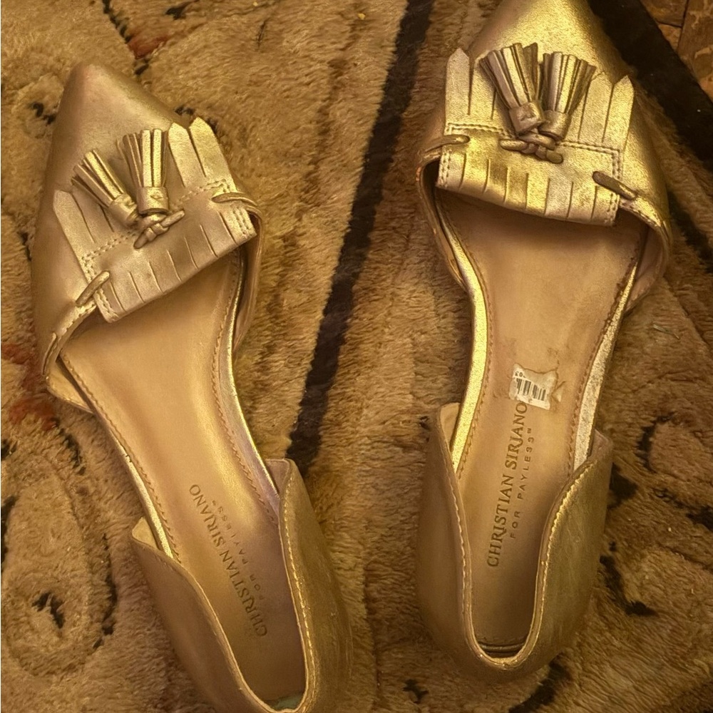 GOLD Tassle flats